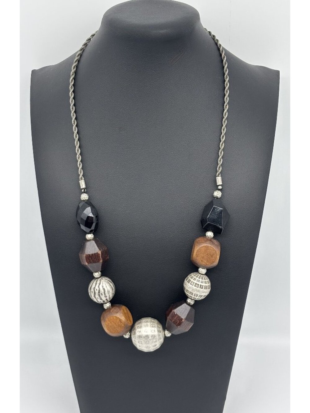 Vintage Boho-Style Necklace Chunky Wood Black Acrylic Silver-Tone Textured Beads